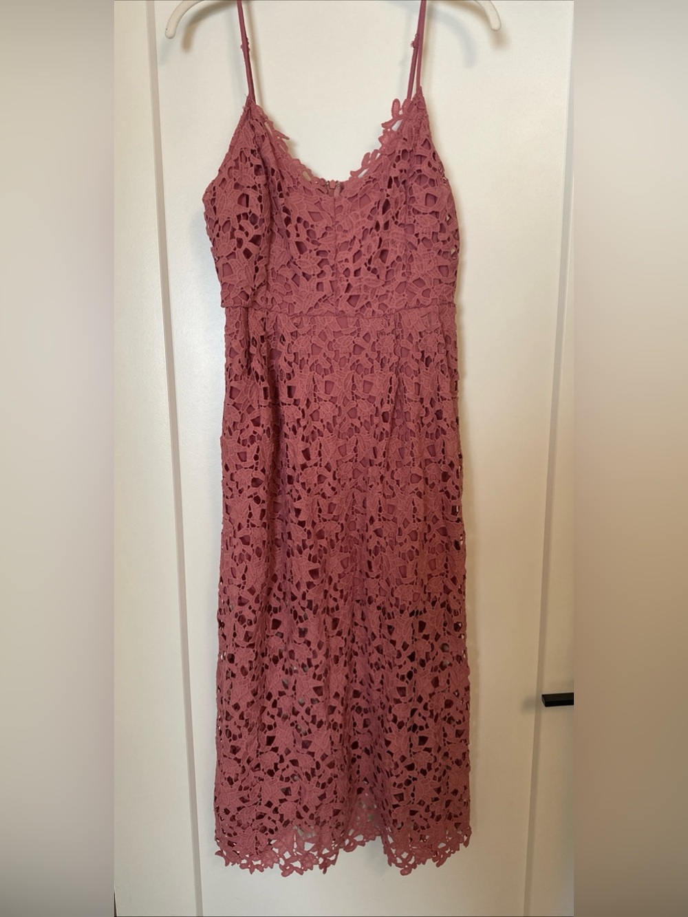 ASTR The Label Lace Midi Dress Size Large Mauve Pink